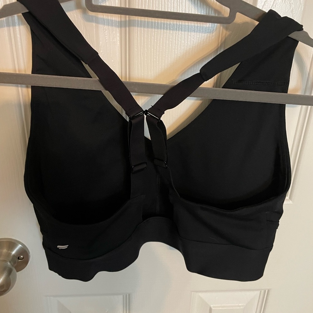 Fabletics Sports Bra - Picture 2 of 3